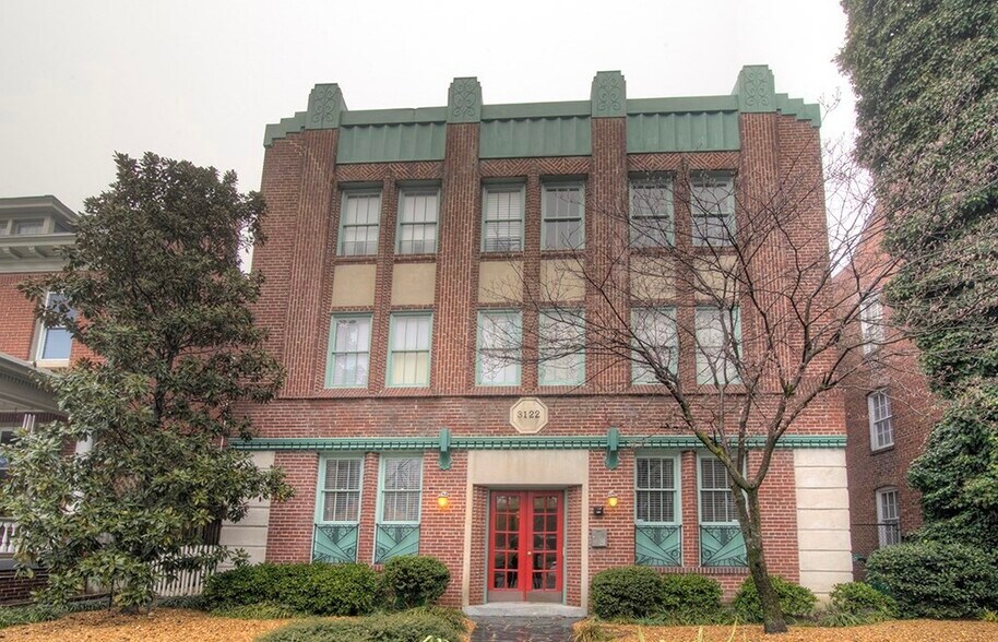 Primary Photo - 3122 Kensington Ave