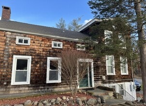 Building Photo - 269 Old Rte 304