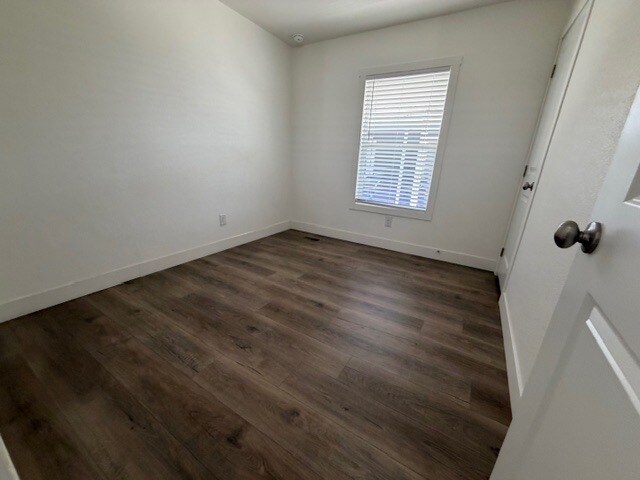 Building Photo - 2060 N Center St