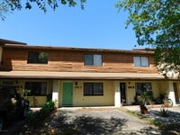 Building Photo - 236 Chandler St