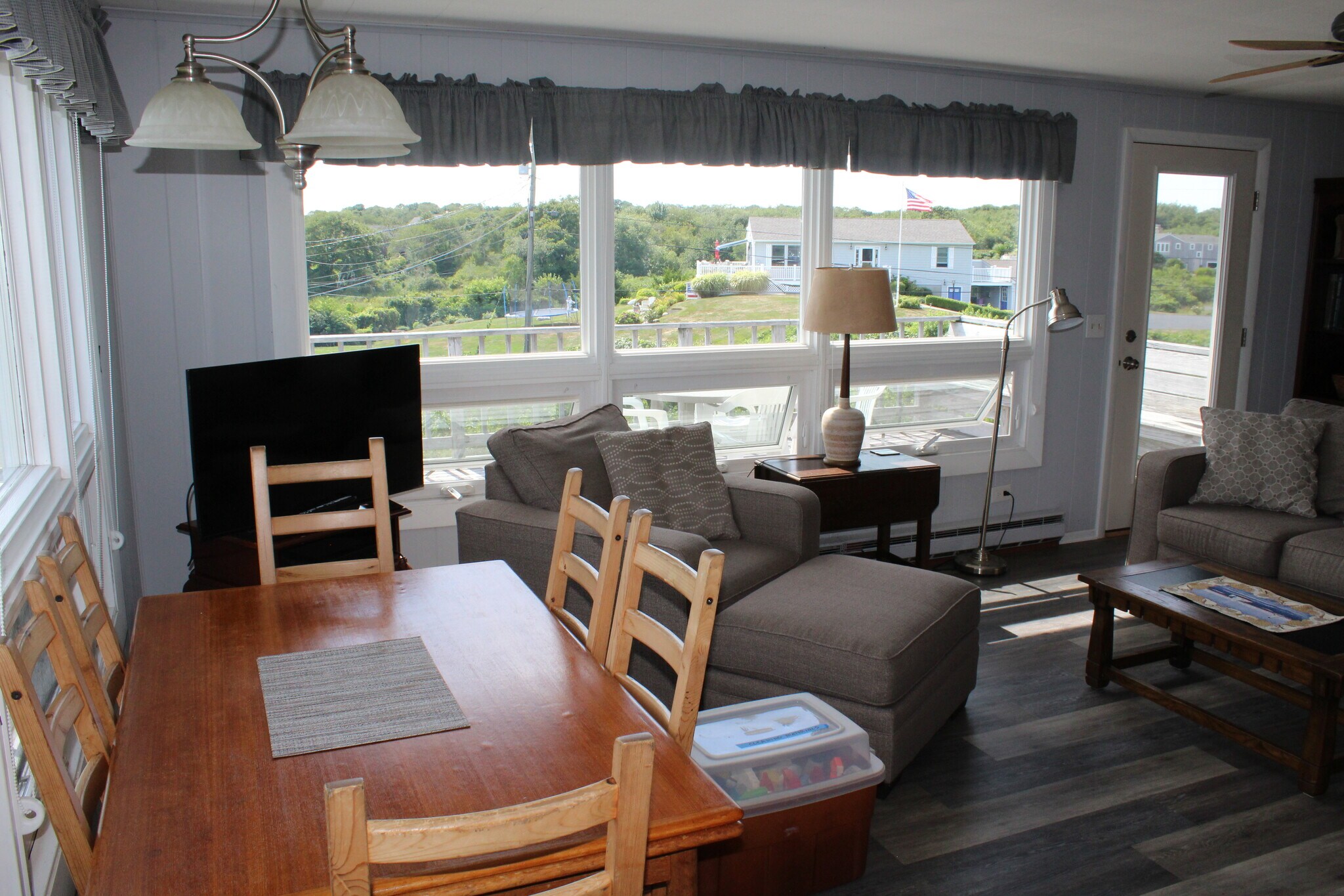 Building Photo - 652 Jerry Brown Farm Rd