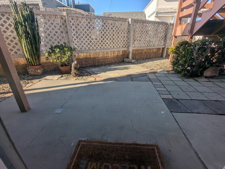 Patio - 216 Melrose Dr