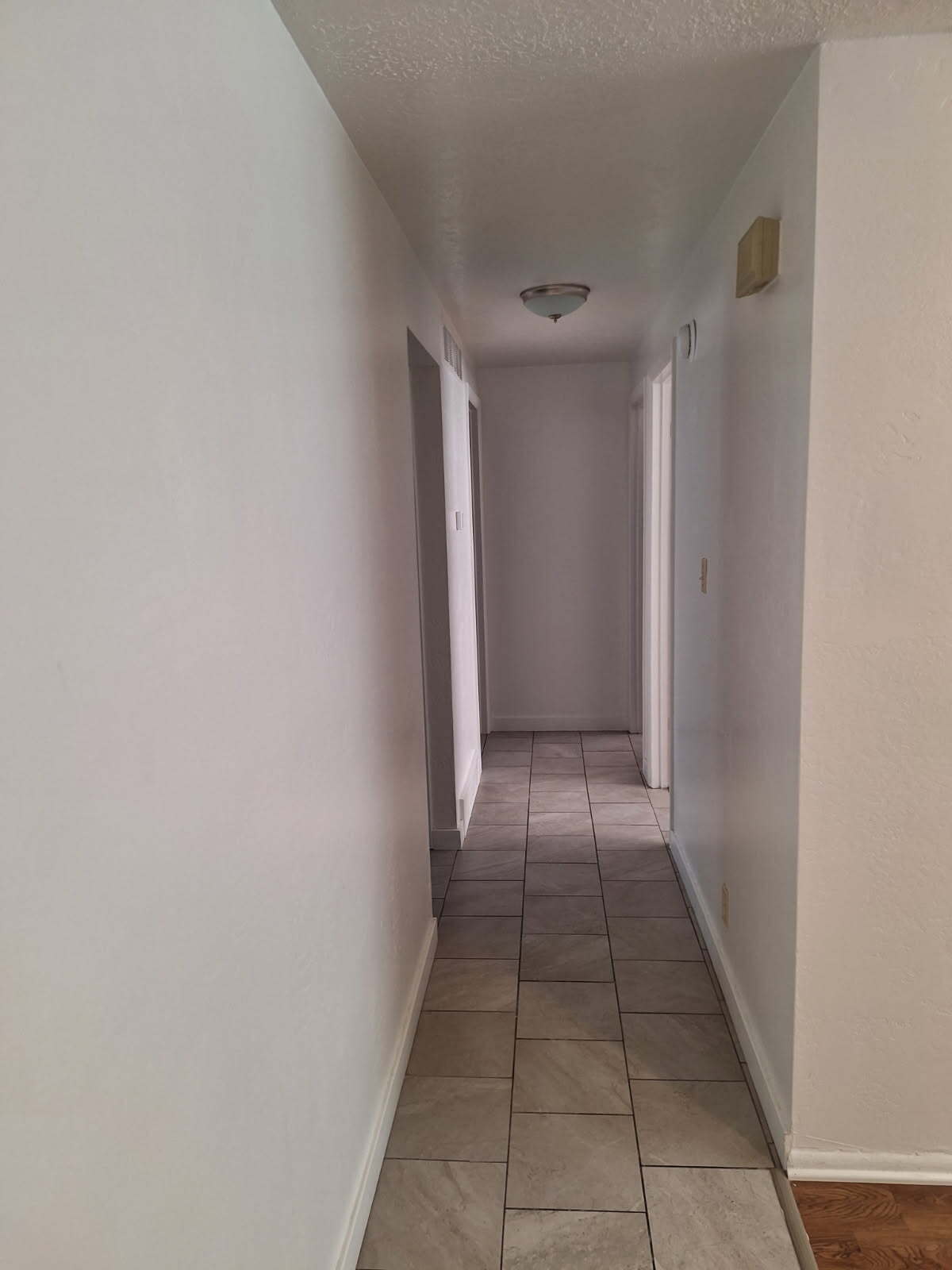 Building Photo - 1110 S Graff Cir