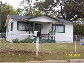 Building Photo - 1030 Chickasaw St