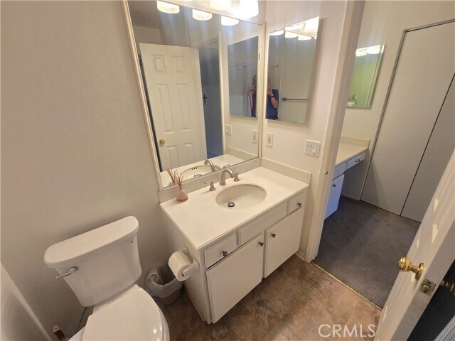 Building Photo - 8828 Pershing Dr