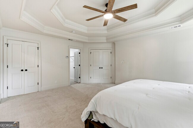 Building Photo - 4221 Willow Oak Dr