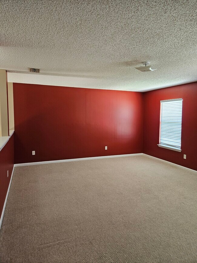 Building Photo - 3343 Burgandy Branch Dr