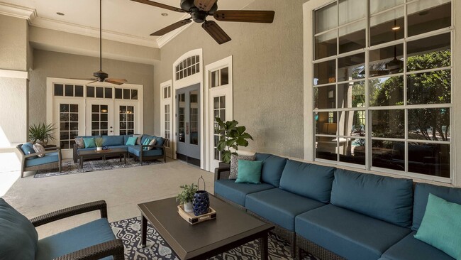 Building Photo - 1000 Plantation Lakes Cir
