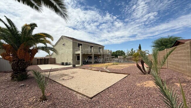Building Photo - 3552 N Excalibur Pl