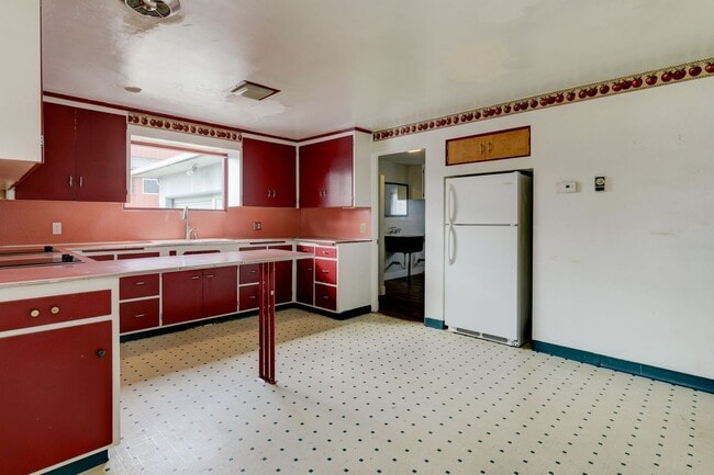 Building Photo - PENDING APPLICATION; Tumwater Rambler