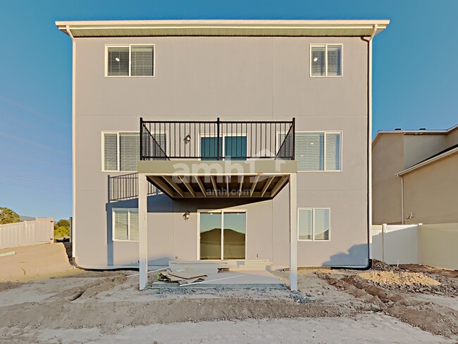 Building Photo - 1321 Rickshaw Ln