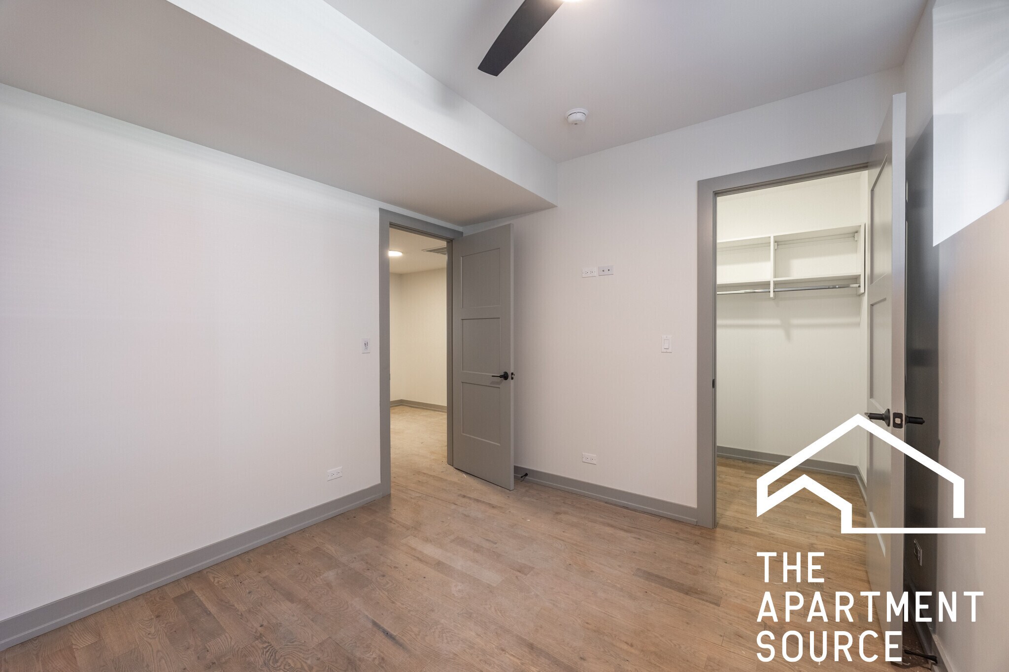 Building Photo - 1330 W Estes Ave