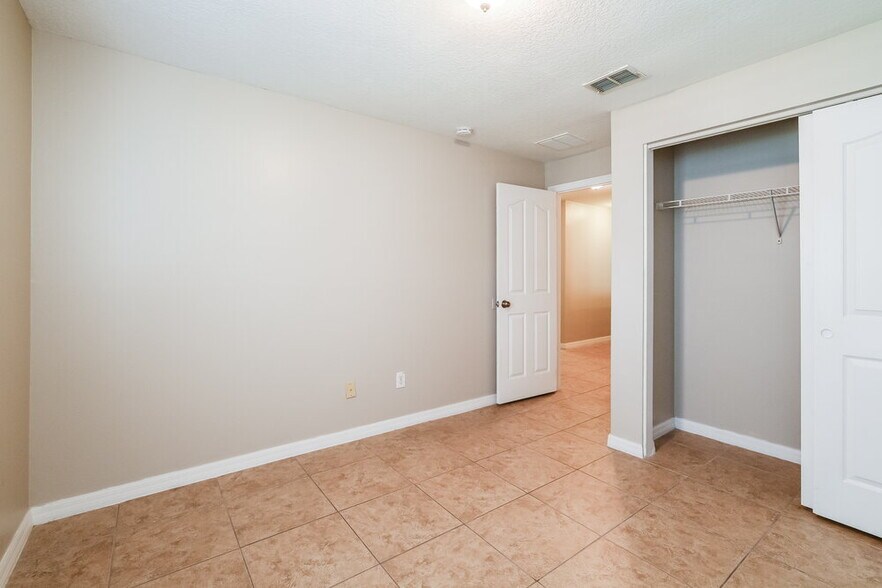 Building Photo - 1251 Alapaha Ln