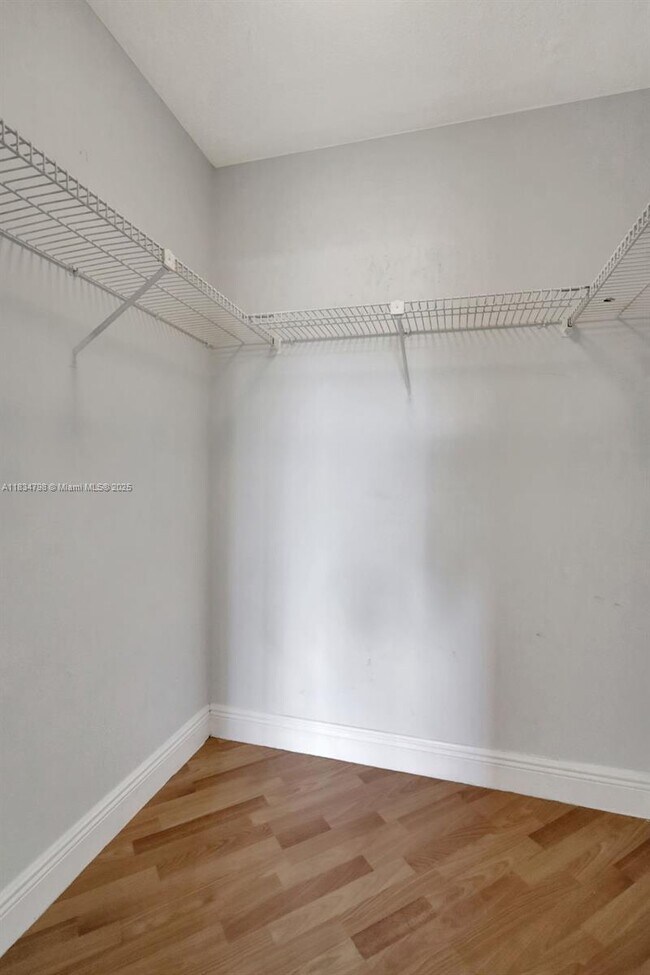 Building Photo - 10755 SW 108th Ave