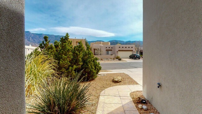 Building Photo - 6411 Consuelo Point St NE