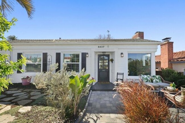 Building Photo - Single family house for rent in a fantastic location