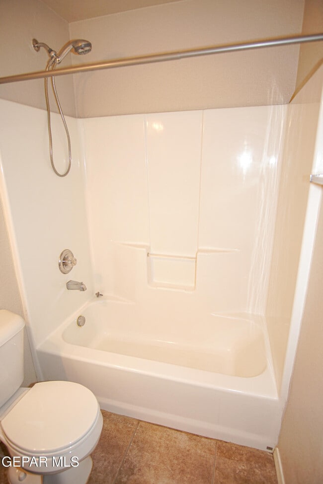 Building Photo - 10692 Canyon Sage Dr