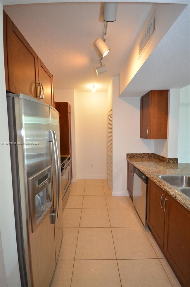 Building Photo - 400 N Federal Hwy