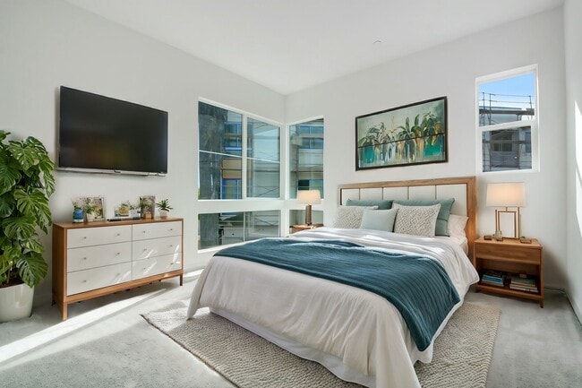 Building Photo - Brand New Construction! Modern 2 Bed, 2 Ba...