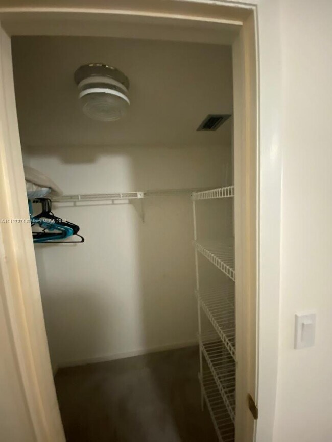 Building Photo - 8040 Hampton Blvd