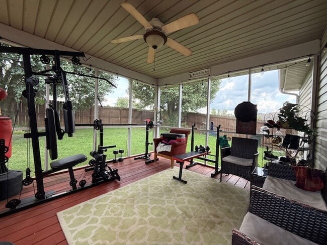 Building Photo - Comfort, Convenience, and Great Location!!