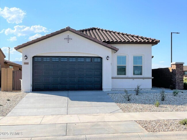 Primary Photo - 11682 N 188th Dr