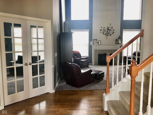 Building Photo - 14131 Stallion Ct