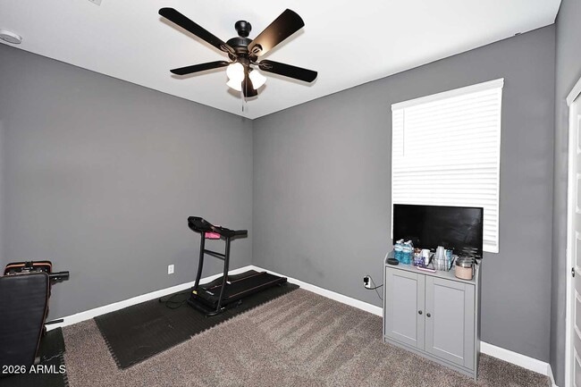 Building Photo - 40020 W Sunland Dr