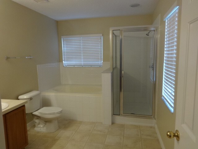 Building Photo - 10434 Boyette Creek Blvd