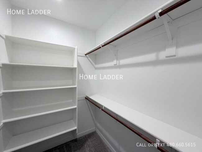 Building Photo - 2881 E 27th Ave