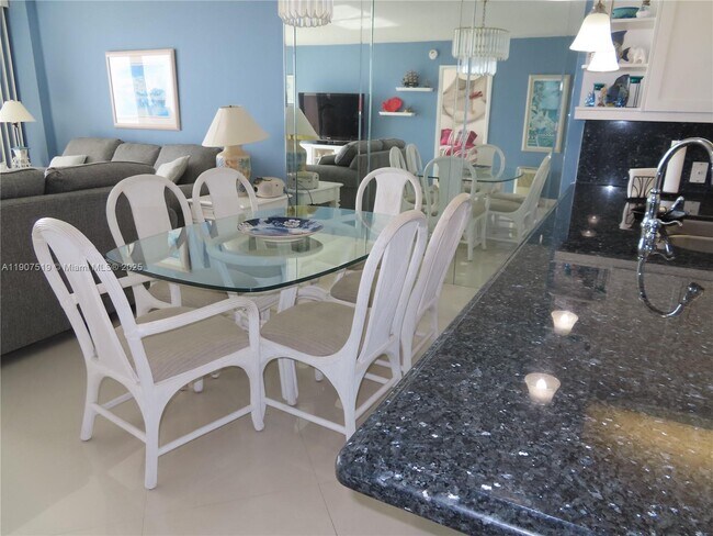 Building Photo - 5701 Collins Ave