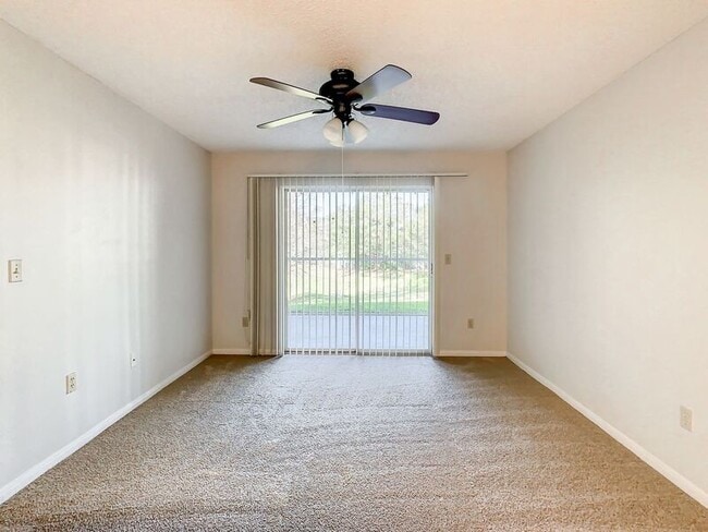 Building Photo - 713 Secret Harbor Ln