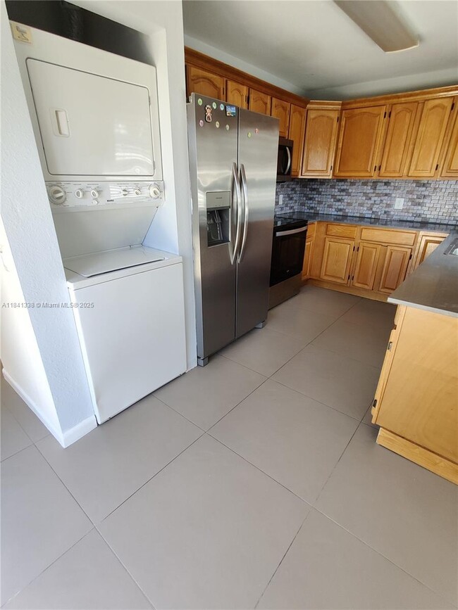 Building Photo - 1510 Springside Dr