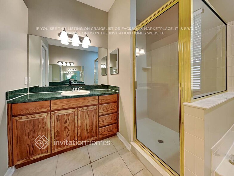 Building Photo - 4618 Daventry Pl