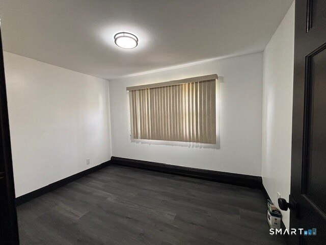 Building Photo - 42 Wendy Rd