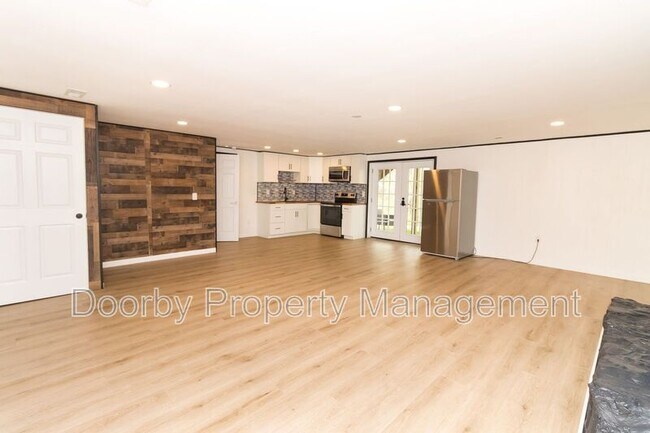 Building Photo - 1313 Timbercrest Ln