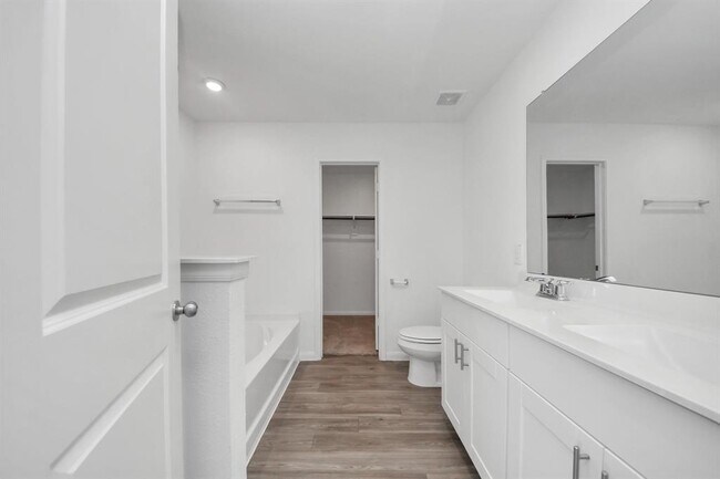 Building Photo - 23415 Pagoda Oak Dr