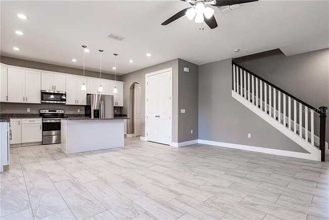 Building Photo - 5424 Lunn Landings Ave