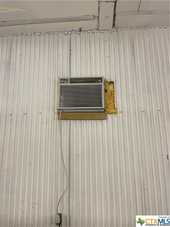 Building Photo - 1910 FM2673