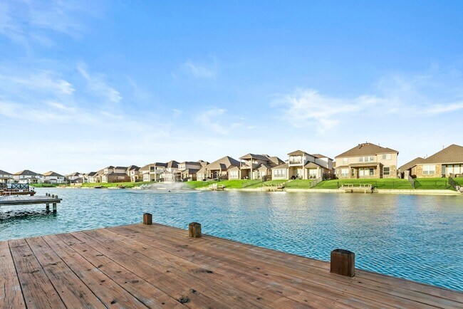 Building Photo - 3506 Lake Bella Megan Dr
