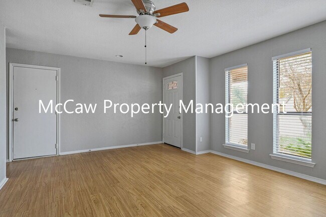 Building Photo - 1414 White Way