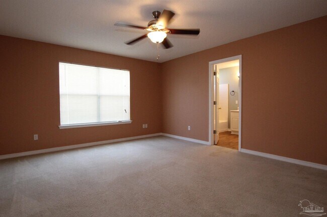 Building Photo - 386 Mizzen Ln