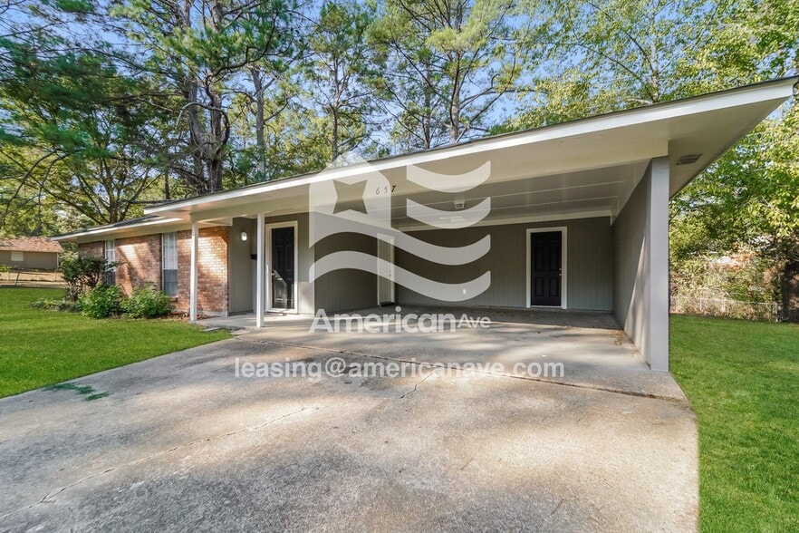 Building Photo - 657 Upper Darby Rd