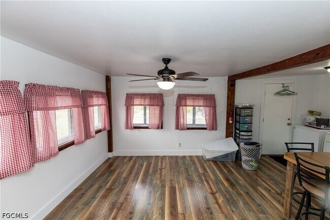 Building Photo - 17841 Palm Creek Dr
