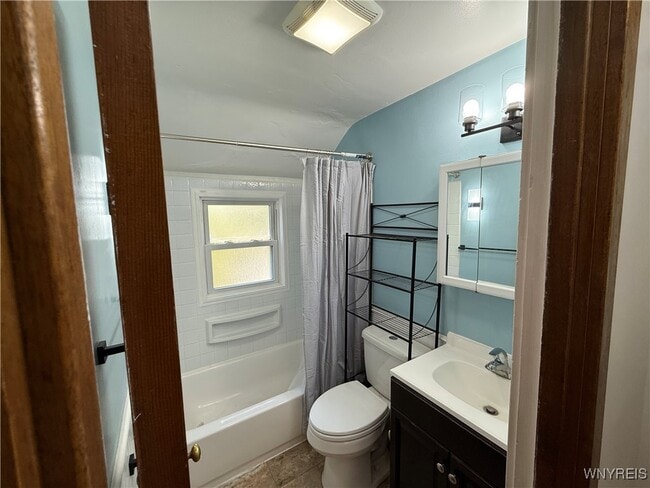 Building Photo - 161 Pullman Ave