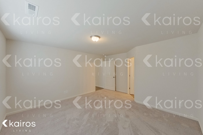 Building Photo - 207 Kyle's Dr
