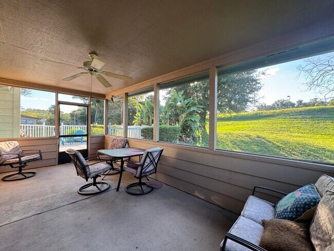 Building Photo - 3/2 in Pelican Bay