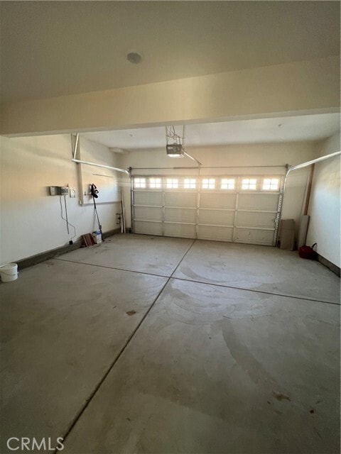 Building Photo - 11072 Longfield Ln