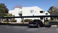 Building Photo - Wood Ridge Villas