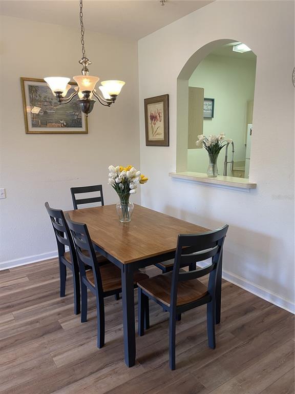 Building Photo - 2306 Silver Palm Dr
